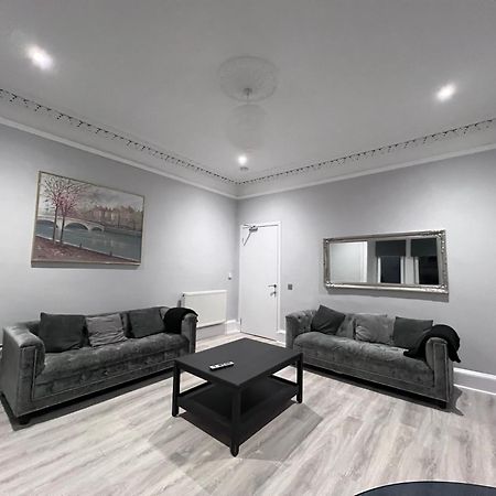 Lovely 4 Bedroom 2Nd Floor Walk Up Apartment Edinburgh Exterior photo